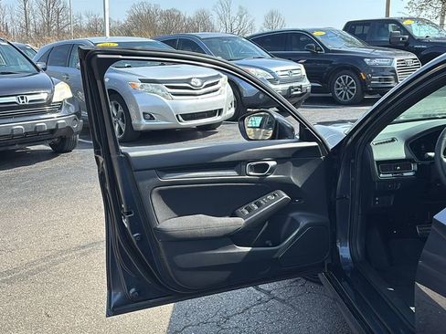 Used 2024 Honda Civic Sport image 11