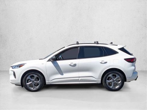 Certified 2024 Ford Escape ST-Line w/ Tech Pack #1 FWD image 9