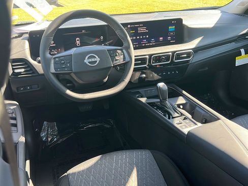 New 2026 Nissan Sentra SV w/ SV Convenience Package FWD image 18