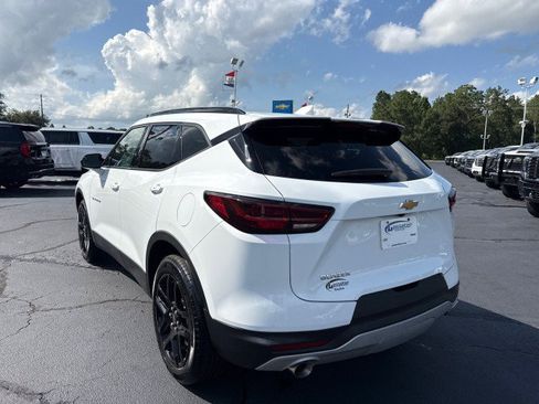 Used 2025 Chevrolet Blazer LT w/ Convenience Package FWD image 5