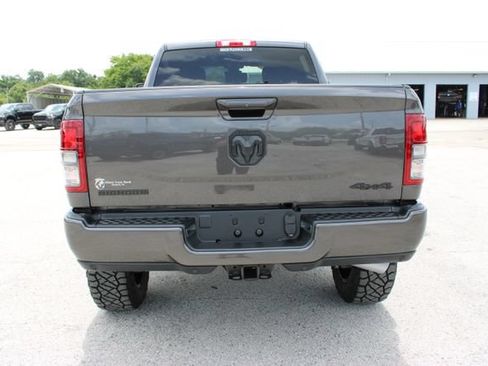 Used 2024 RAM 2500 Big Horn w/ Night Edition AWD/4WD image 9