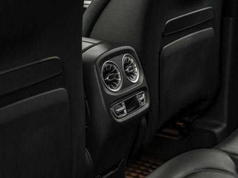 Used 2024 Mercedes-Benz G 550 image 46