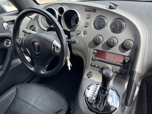Used 2007 Pontiac Solstice Convertible w/ Premium Package RWD image 33