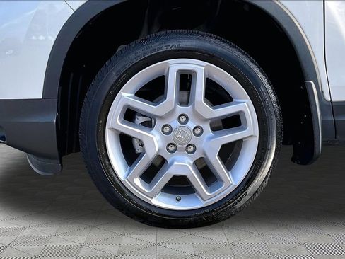 Used 2024 Honda Passport EX-L image 24