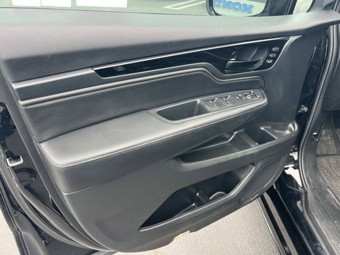 Used 2023 Honda Odyssey Elite image 6