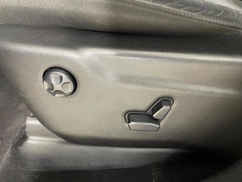 Used 2019 Dodge Durango GT AWD/4WD image 11