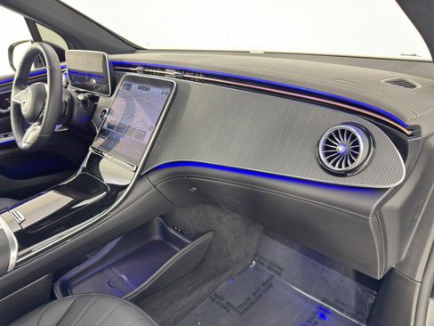 Used 2023 Mercedes-Benz EQE 500 4MATIC SUV image 15