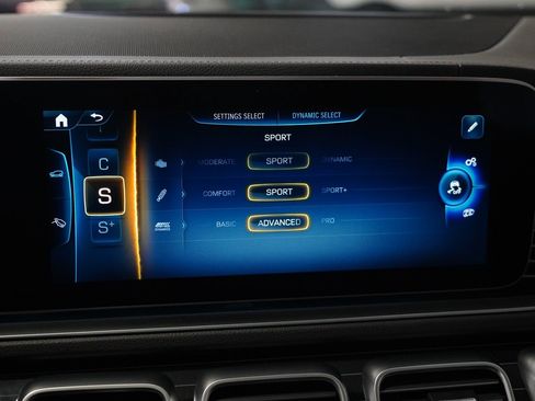 Used 2024 Mercedes-Benz GLE 53 AMG 4MATIC Coupe image 26