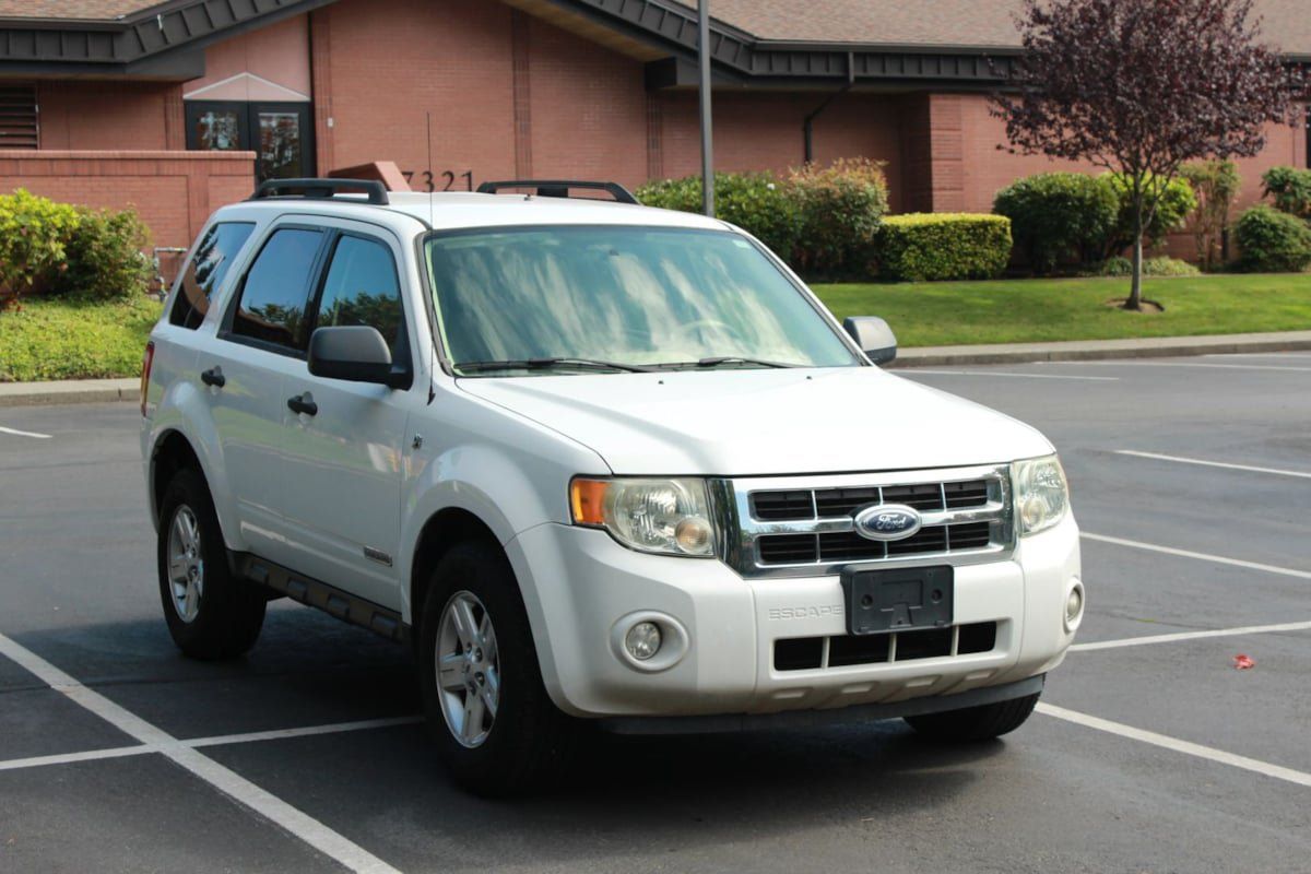 Used 2008 Ford Escape 4WD Hybrid image 3