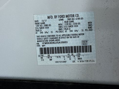 Used 2018 Ford Explorer XLT w/ Equipment Group 202A AWD/4WD image 34