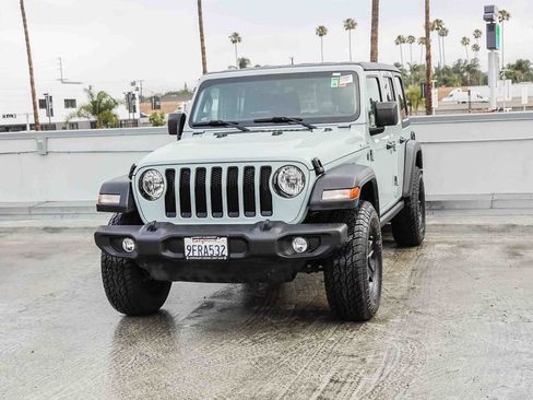 Used 2023 Jeep Wrangler Unlimited Sport AWD/4WD image 4