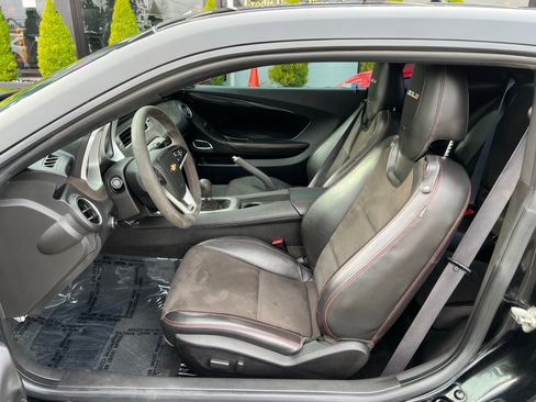 Used 2013 Chevrolet Camaro ZL1 image 21