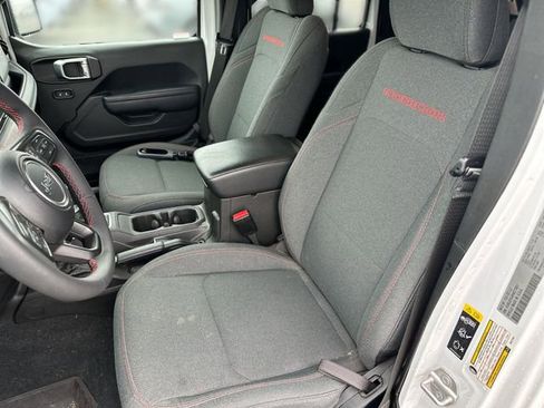 Used 2024 Jeep Wrangler Rubicon w/ XTREMEE 35" Tire Package image 15