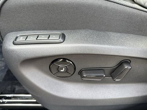 New 2026 Volkswagen Tiguan SEL R-Line image 13