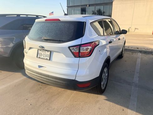 Used 2018 Ford Escape S image 4