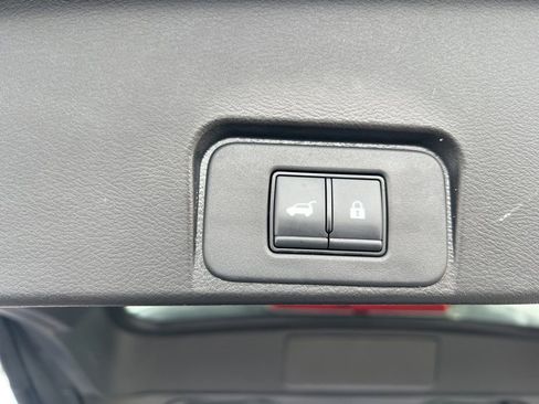 Certified 2023 Nissan Rogue SV w/ SV Premium B Package image 15