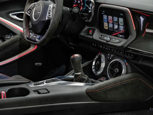 Used 2018 Chevrolet Camaro ZL1 RWD image 56