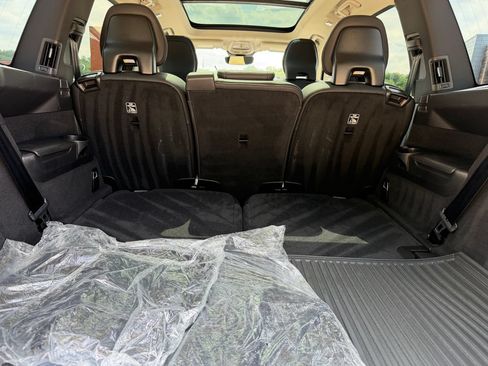 Certified 2024 Volvo XC90 T8 Plus w/ Protection Package AWD/4WD image 27
