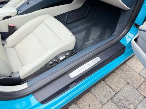 Used 2017 Porsche 911 Carrera 4S image 45