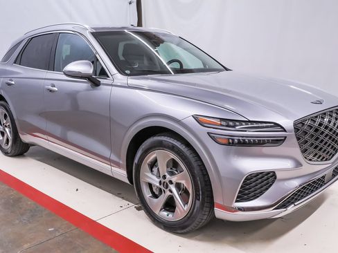 Certified 2026 Genesis GV70 2.5T AWD/4WD image 5