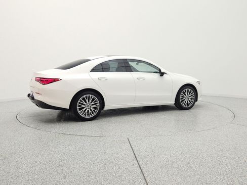Used 2023 Mercedes-Benz CLA 250 image 5