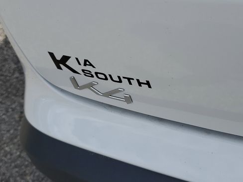 New 2026 Kia K4 FWD image 7
