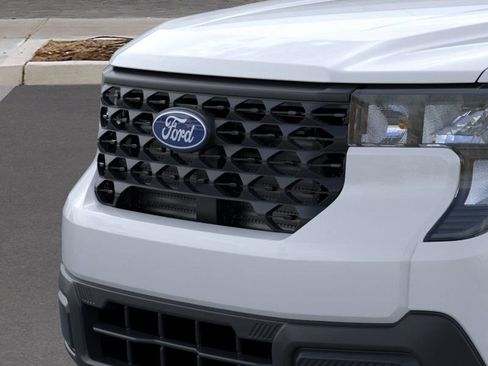 New 2026 Ford Maverick XL image 28