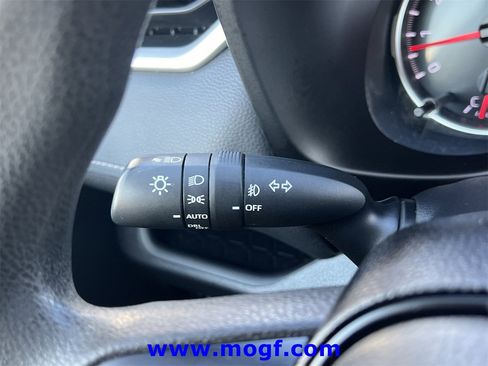 Used 2019 Toyota RAV4 XLE image 13