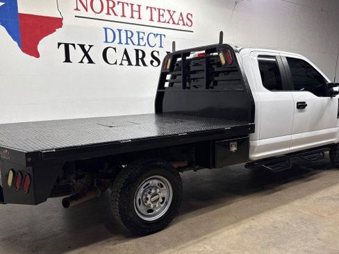 Used 2022 Ford F250 XL w/ Power Equipment Group AWD/4WD image 5