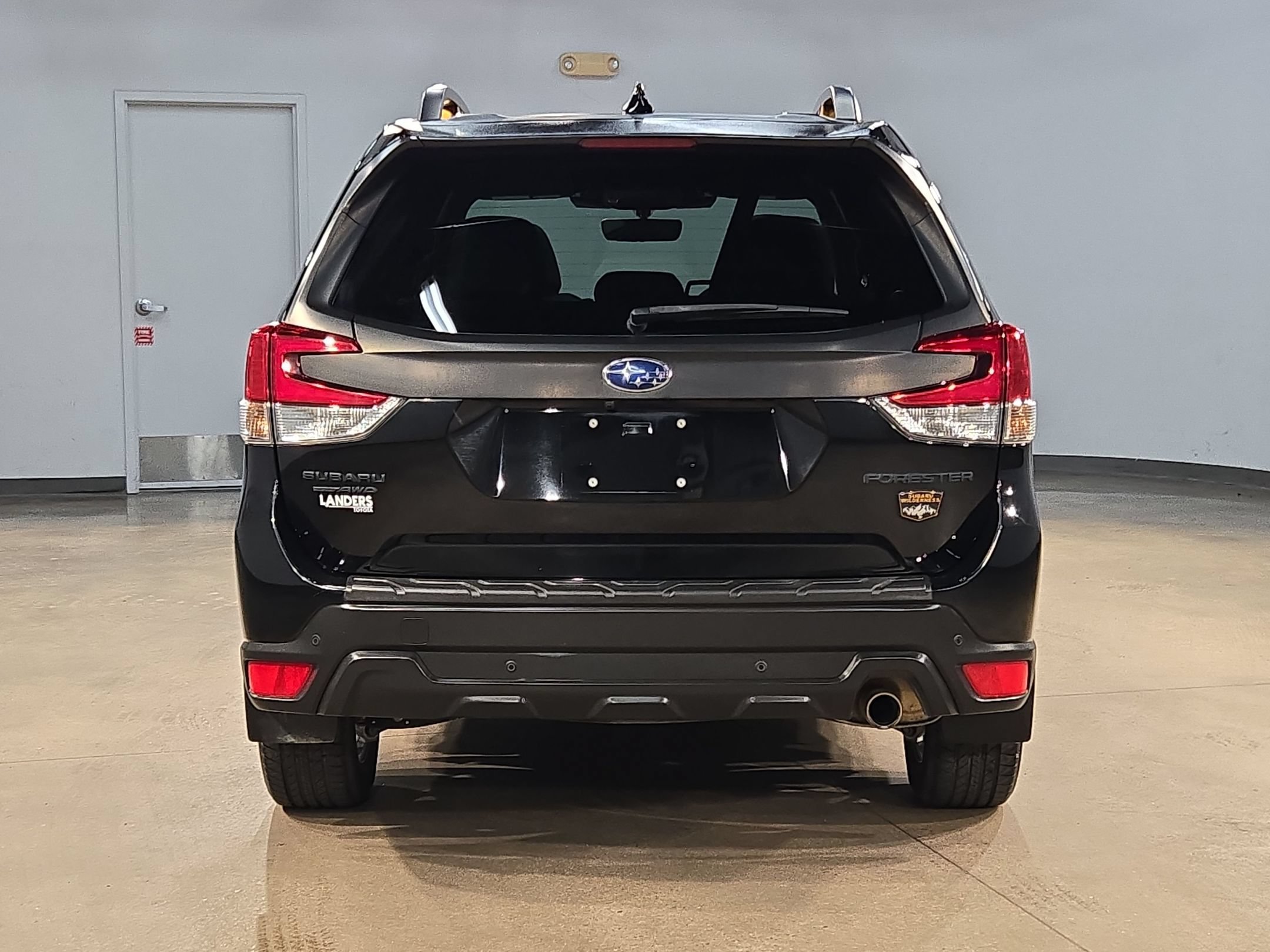 Used 2022 Subaru Forester Wilderness w/ Wilderness Package AWD/4WD image 6