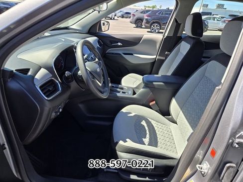 Used 2024 Chevrolet Equinox LS AWD/4WD image 10