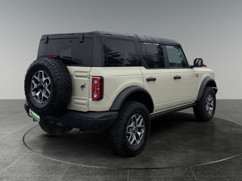 Used 2025 Ford Bronco Badlands AWD/4WD image 10