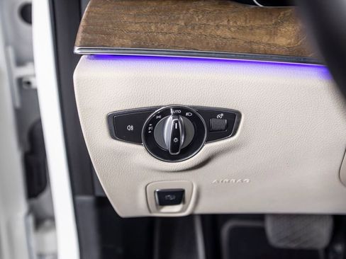 Used 2021 Mercedes-Benz E 350 E 350 image 35