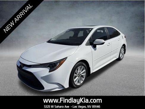 Used 2024 Toyota Corolla LE w/ LE Premium Package image 1