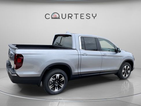 Certified 2020 Honda Ridgeline RTL image 6