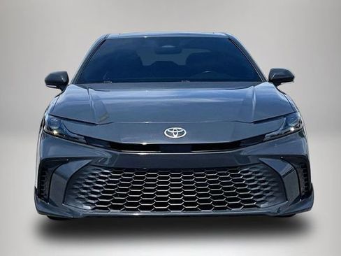 Used 2025 Toyota Camry SE w/ Multimedia Upgrade Package FWD image 3