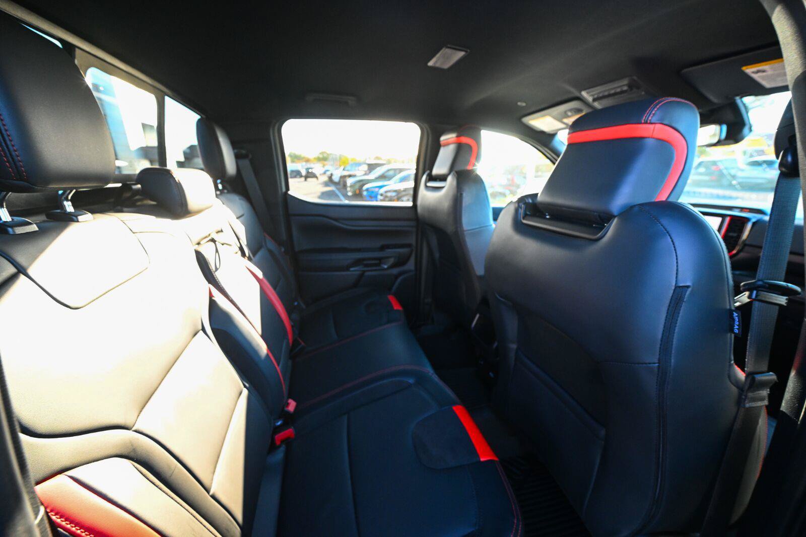 Used 2025 Ford Ranger Raptor AWD/4WD image 28