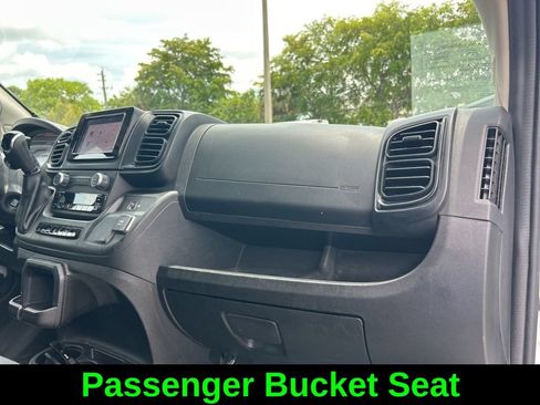 Used 2025 RAM ProMaster 2500 w/ Convenience Group FWD image 24