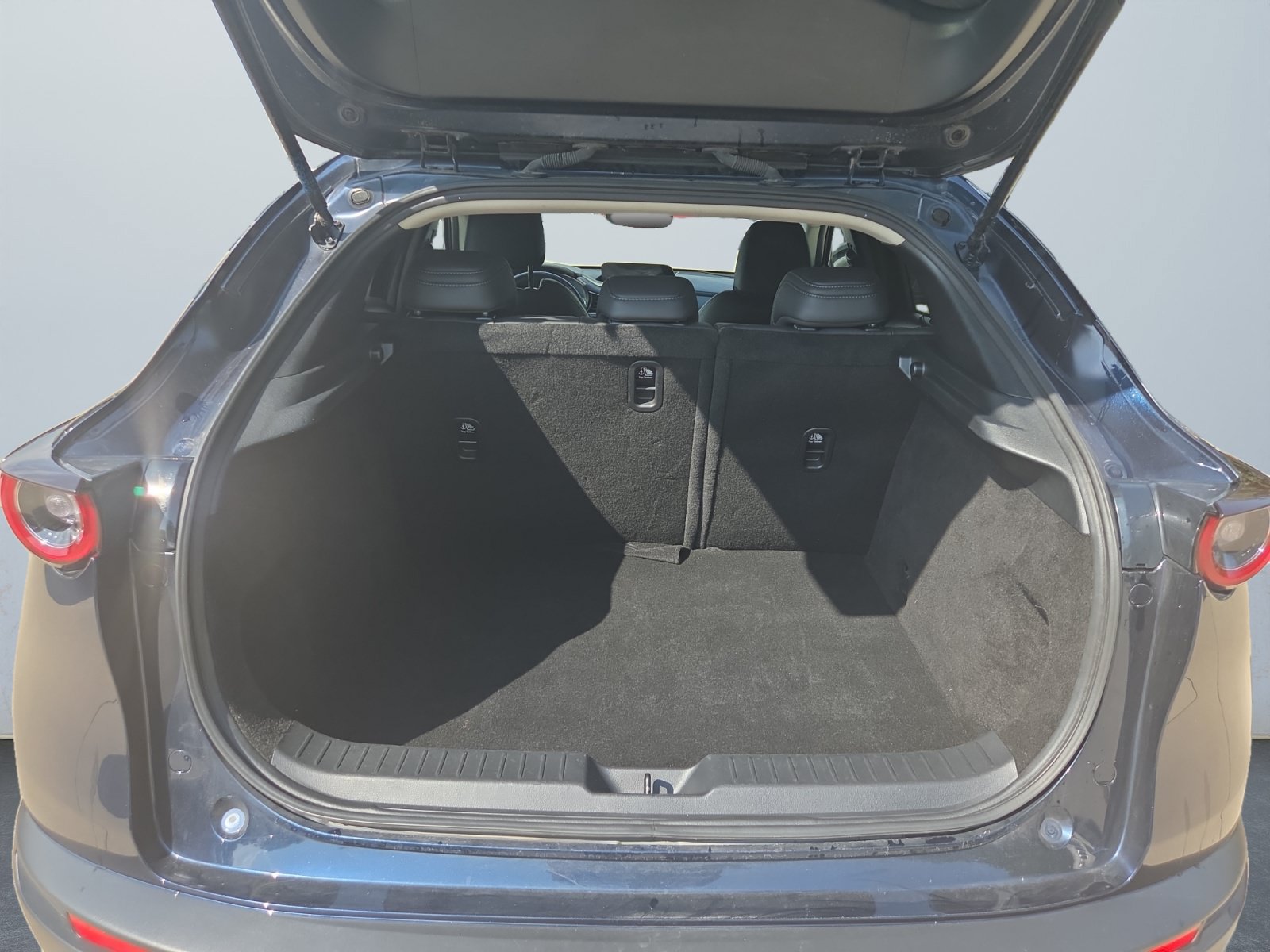 Used 2025 MAZDA CX-30 AWD 2.5 S w/ Preferred Package image 15