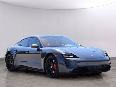Used 2023 Porsche Taycan GTS AWD/4WD image 11