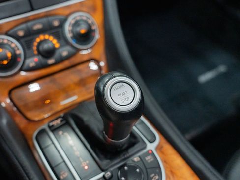 Used 2008 Mercedes-Benz SL 55 AMG image 41