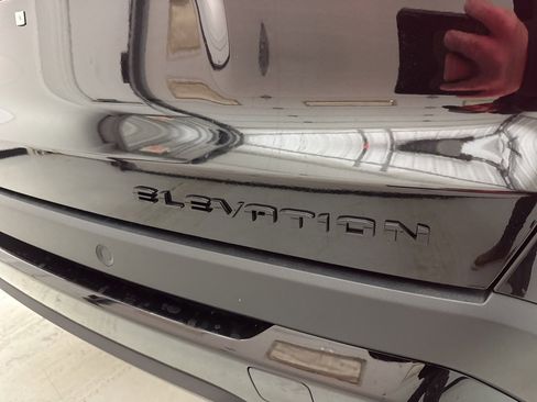 New 2026 GMC Terrain Elevation w/ Elevation Premium Package image 11