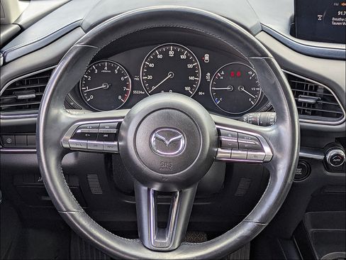 Used 2020 MAZDA CX-30 FWD w/ Preferred Package image 17