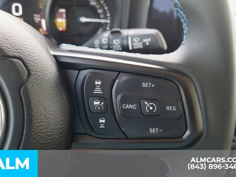 Used 2024 Jeep Wrangler Unlimited Rubicon 4xe AWD/4WD image 10