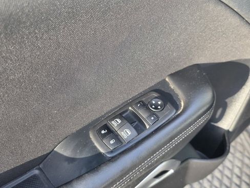 Used 2022 Dodge Challenger R/T w/ Driver Convenience Group image 16