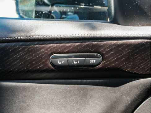 Used 2024 INFINITI QX60 Sensory AWD/4WD image 10