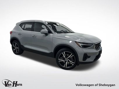 Used 2024 Volvo XC40 B5 Plus w/ Protection Package Premier