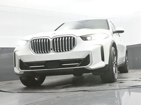 New 2026 BMW X5 xDrive40i image 53