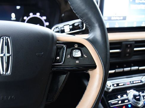 Used 2020 Lincoln Corsair Reserve w/ Equipment Group 201A image 35