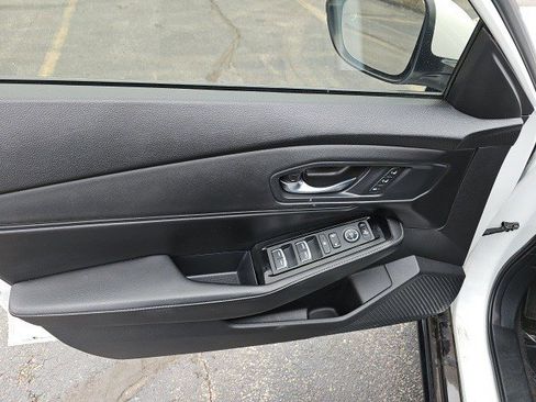 Used 2023 Honda Accord Touring image 21